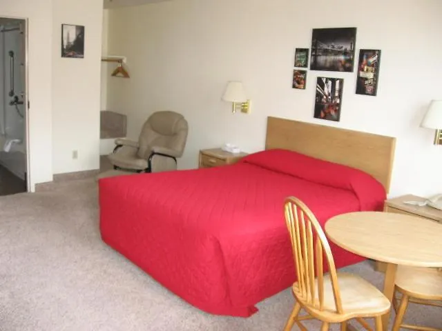 Little Bear Motel